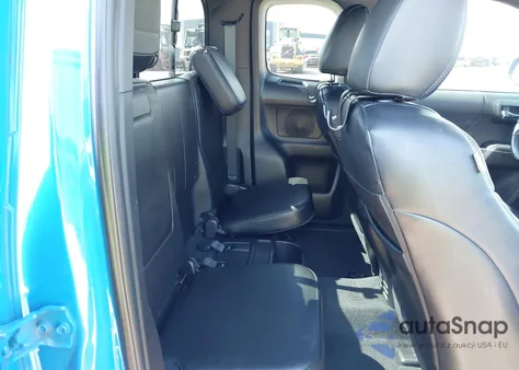 2020 Toyota Tacoma Trd Sport z USA, uszkodzony, nr VIN 3TYSZ5AN5LT000958